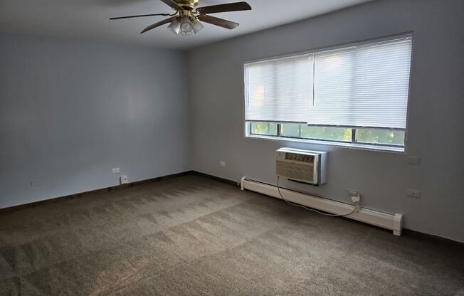 1 bed, 1 bath, 528 sqft, $1,425, Unit #30