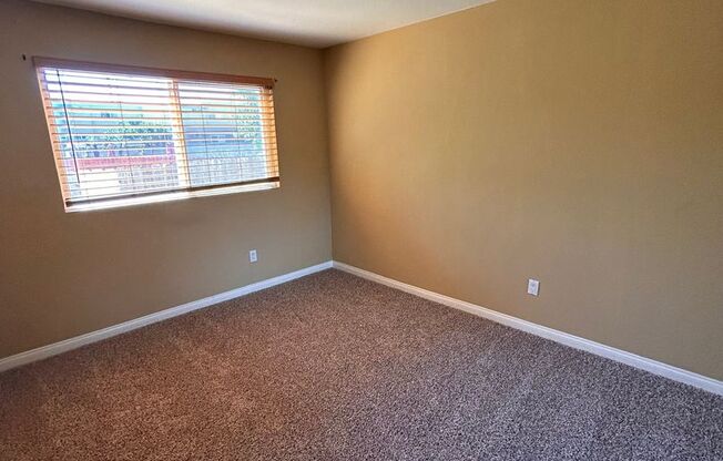 2 bed 2 bath condo in El Cajon