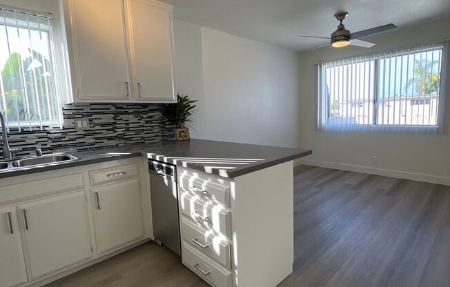 1 bed, 1 bath, 900 sqft, $2,022, Unit 381-35