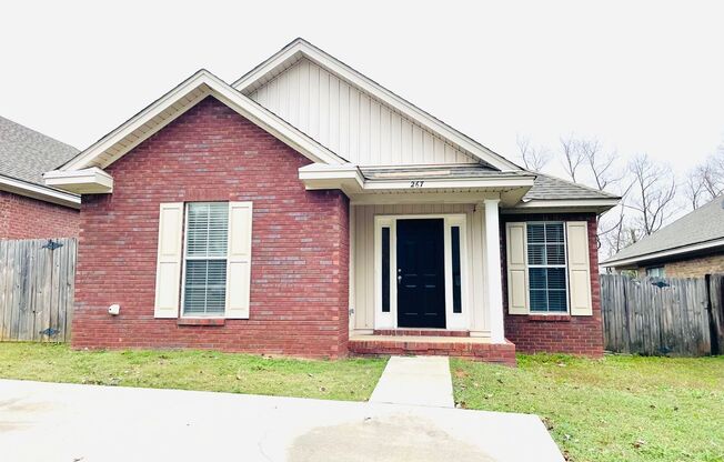 ** 3 Bed 2 Bath located in Millbrook ** Call 334-366-9198 to schedule a self tour