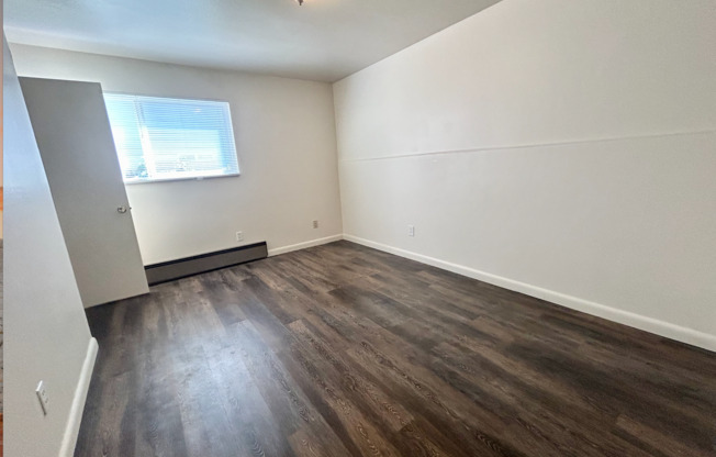 3925 WHITMAN