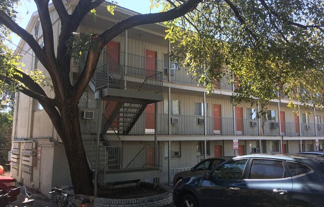 1 bed, 1 bath, 500 sqft, $1,000