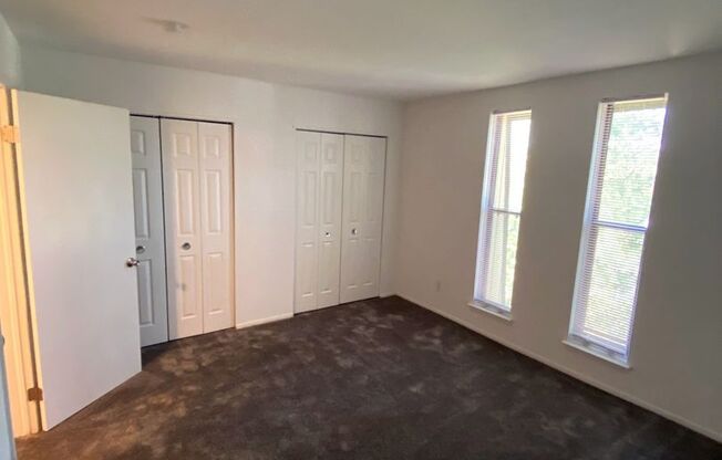 1 bed, 1 bath, 663 sqft, $1,175, Unit Z221