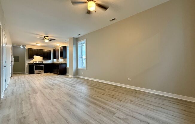 3222 S Aberdeen