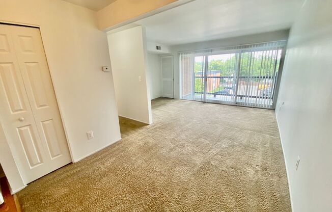 2 beds, 1 bath, 950 sqft, $1,245, Unit #308