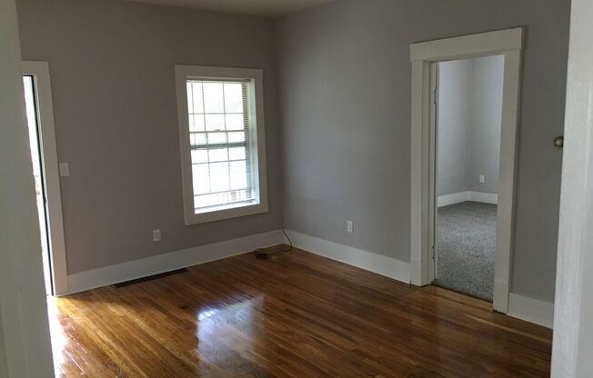 16-18 Packard Ave SE