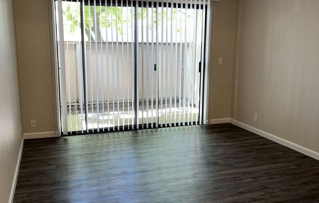 1 bed, 1 bath, 660 sqft, $1,550, Unit 143