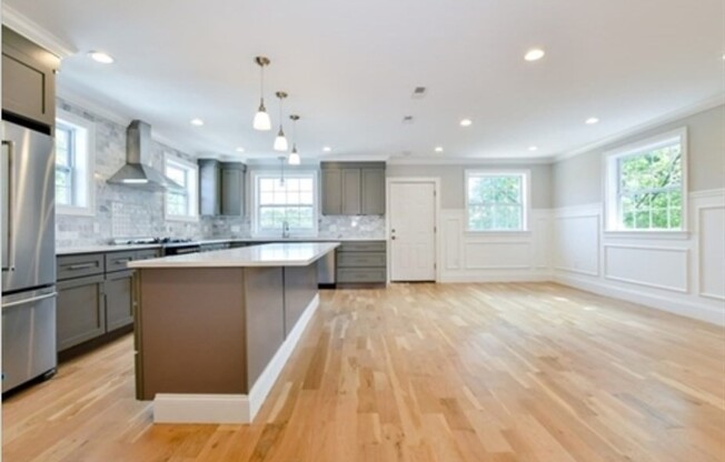 235 WEBSTER AVE