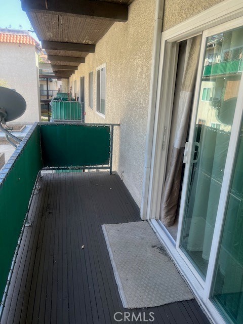 2 beds, 2 baths, 990 sqft, $3,200, Unit B205