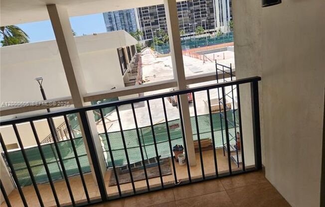 1 bed, 1.5 baths, $3,300, Unit # A 1207