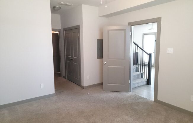 3 beds, 2 baths, 1,778 sqft, $1,895, Unit 10612-203