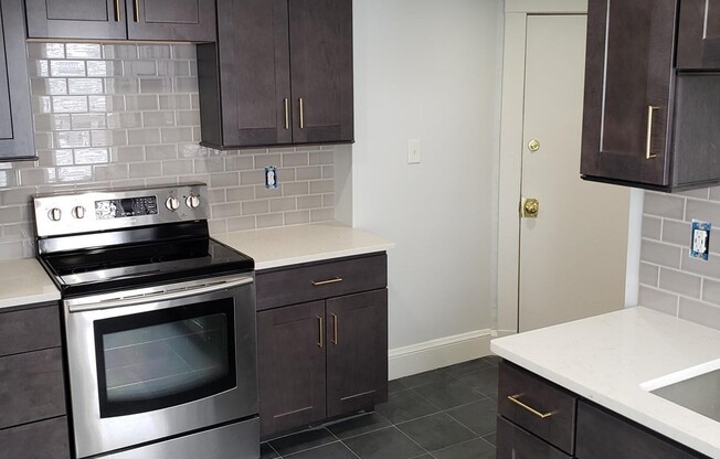 1 bed, 1 bath, 800 sqft, $2,275, Unit 41B