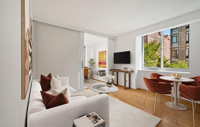1 bed, 1 bath, 622 sqft, $5,600, Unit 5F