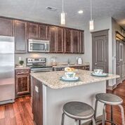 1 bed, 1 bath, 590 sqft, $1,195, Unit A - 1010 Unit 202 - A590 Lake View