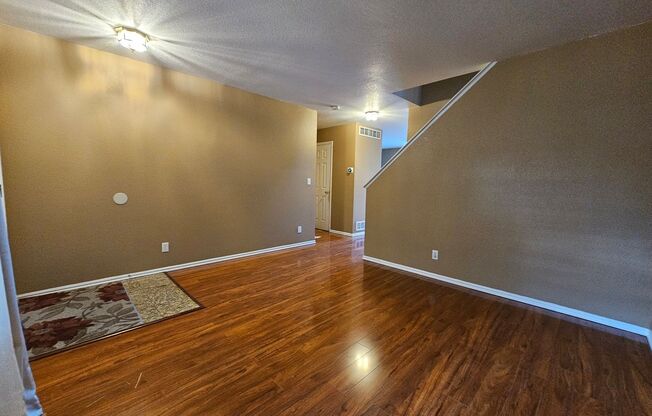 Fabulous 4 Bed Home Near Buckley Space Force Base