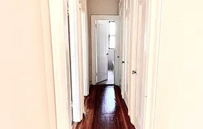 712 West 176 Realty LLC