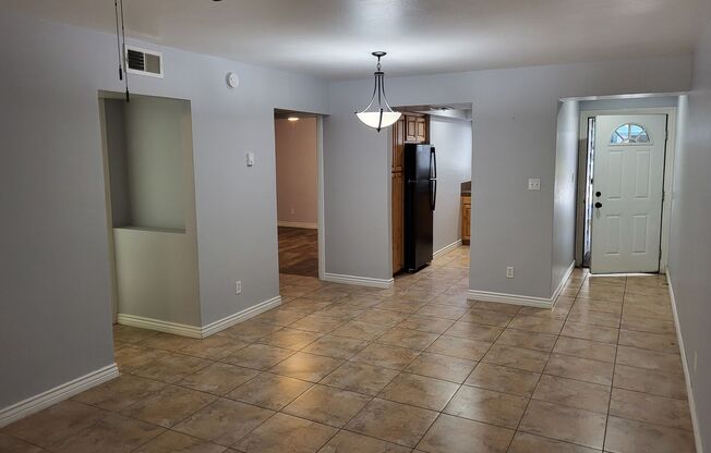 2 beds, 2 baths, $1,800, Unit # 22 136