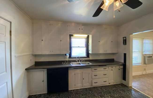 Affordable 1 bedroom + office/1 bath available NOW!