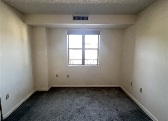 2 beds, 2 baths, 1,121 sqft, $3,400, Unit 301