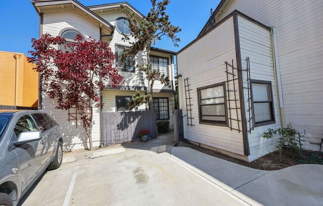 1934 - 1938 1/2 Thomas Ave