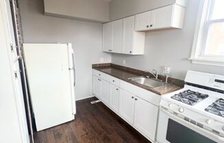 2 beds, 1.5 baths, $850, Unit Unit #2