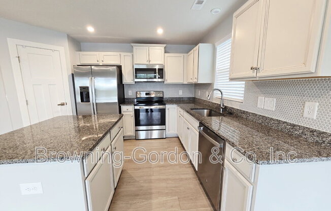 2809 THORNTON GRV BLVD