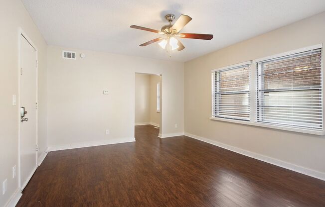 Charlotte Park Apartments