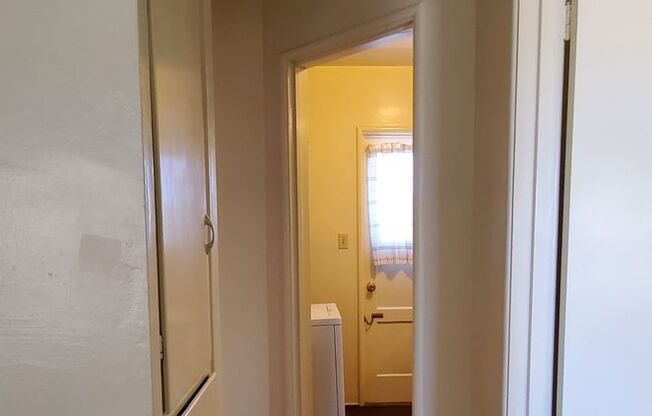 1 bed, 1 bath, 500 sqft, $1,550