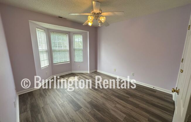 3 beds, 2.5 baths, $1,800