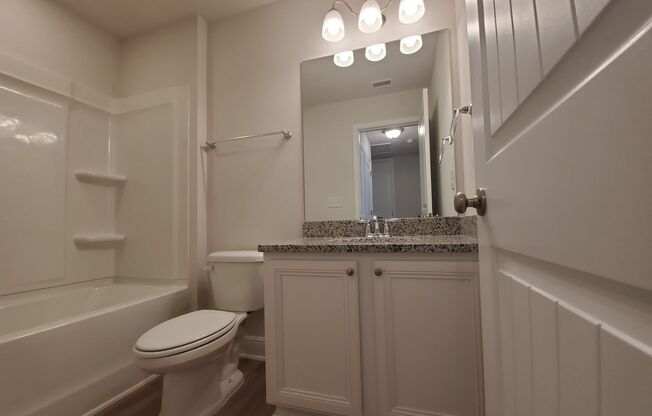 3 beds, 2.5 baths, 1,542 sqft, $1,900, Unit Hathaway Townhomes