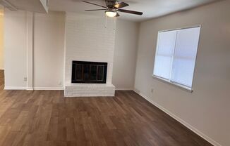 3 beds, 1 bath, $950