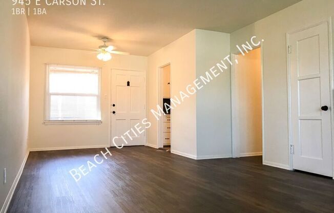 945 E CARSON ST