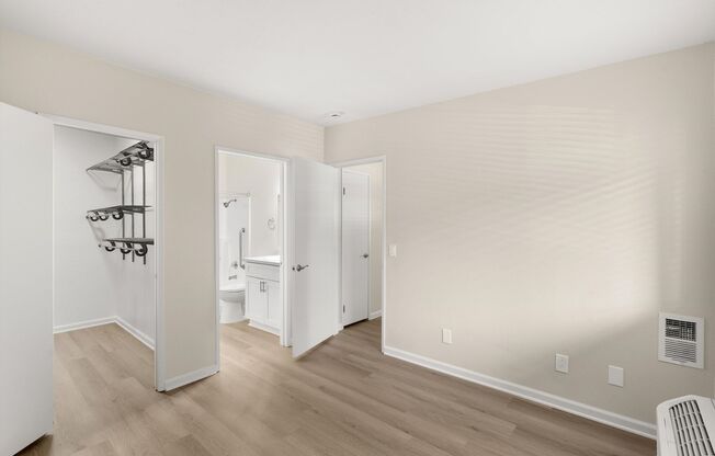 1 bed, 1 bath, 450 sqft, $1,750, Unit 308