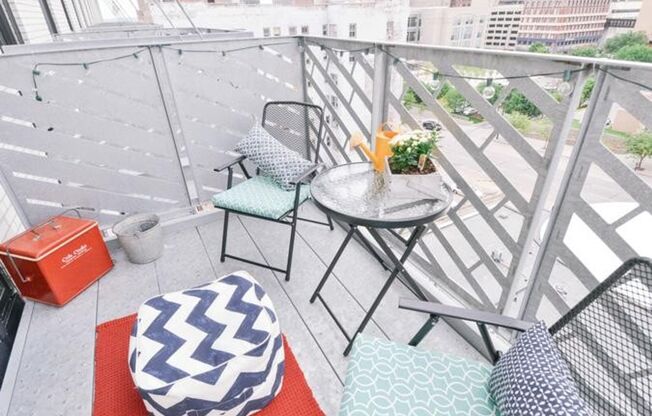 1 bed, 1 bath, 671 sqft, $1,240, Unit 406