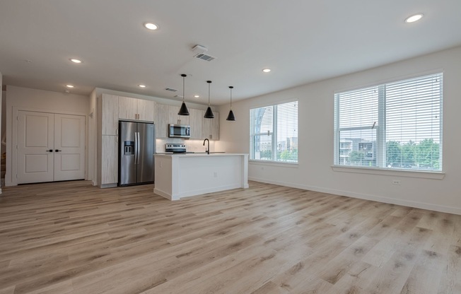 3901 BERKMAN DR