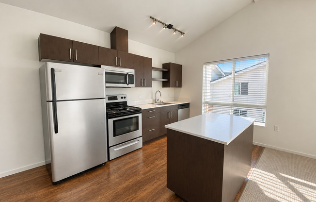 1 bed, 1 bath, 600 sqft, $2,395, Unit 2507-A