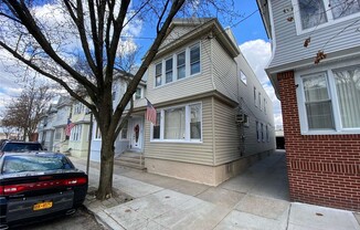 78 27 83 ST