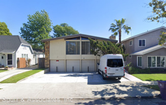 334 Newport Ave