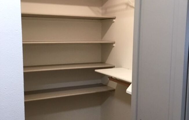 1 bed, 1 bath, 788 sqft, $1,400, Unit 404