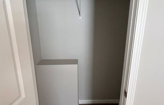 3 beds, 2 baths, $1,000, Unit 367D