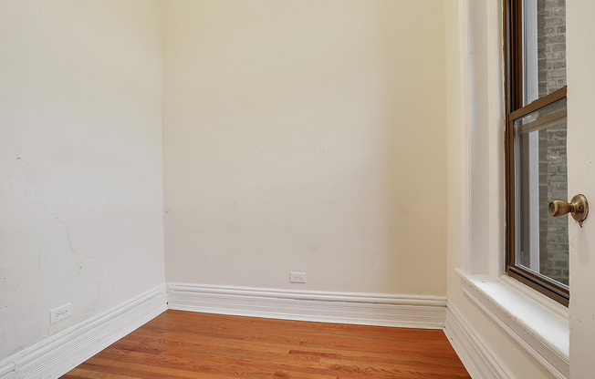 2050 W. North Ave.
