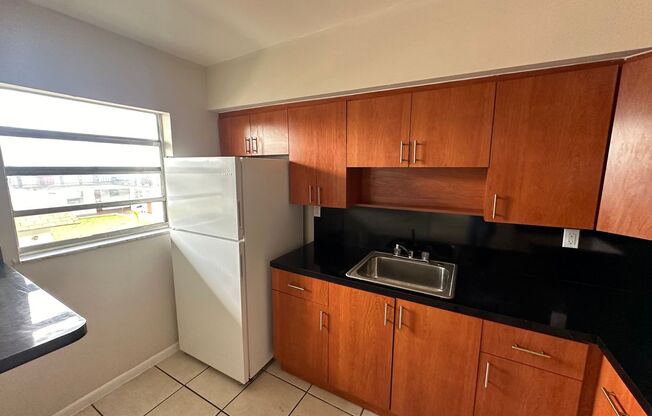 2 beds, 1.5 baths, $1,995, Unit 219