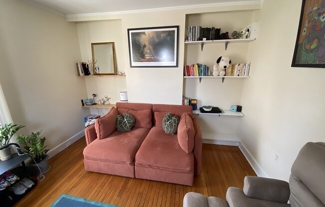 111 ADAMS ST