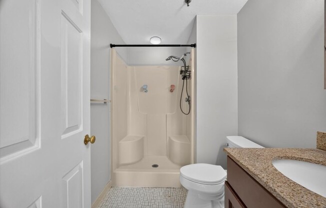 2 beds, 2 baths, 863 sqft, $2,600, Unit Unit 701