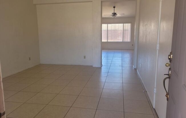 Charming 3 bedroom in Peoria!!