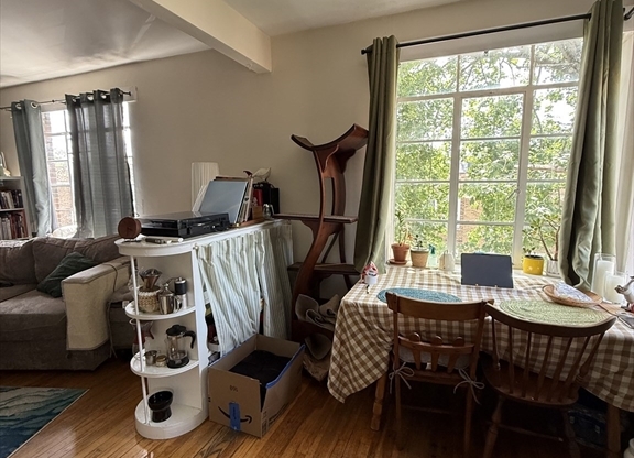 97 STRATHMORE RD