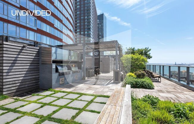 2 beds, 2 baths, 1,235 sqft, $8,300, Unit 4H