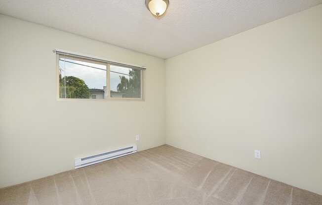 2 beds, 1 bath, 765 sqft, $2,295, Unit 202
