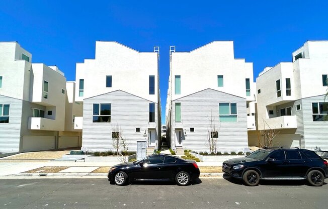 10917 1/2 OTSEGO ST
