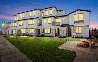Spacious Townhomes in Provence at Natomas